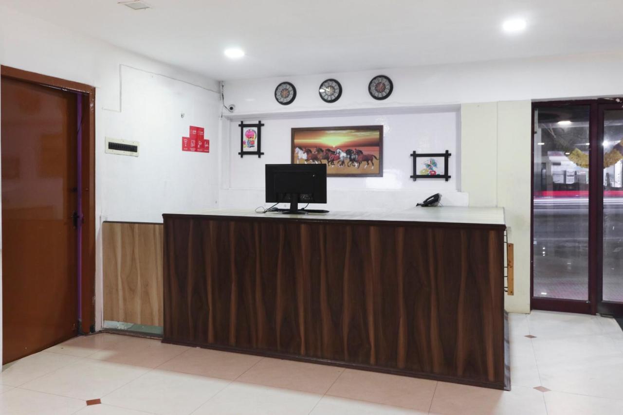 Oyo 45895 Hotel Blue Nile Ченнаї Екстер'єр фото